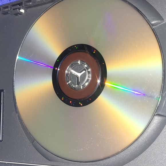 💿 The Chronicles Of Riddick: Pitch Black starring Vin Diesel [Full Screen] - Picture 6 of 6